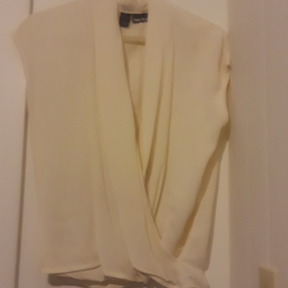 Blouse - Picture 2 of 2